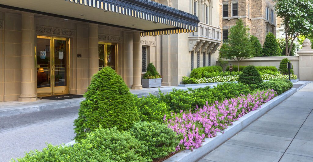 Commercial Property with nicely landscaped front entryway