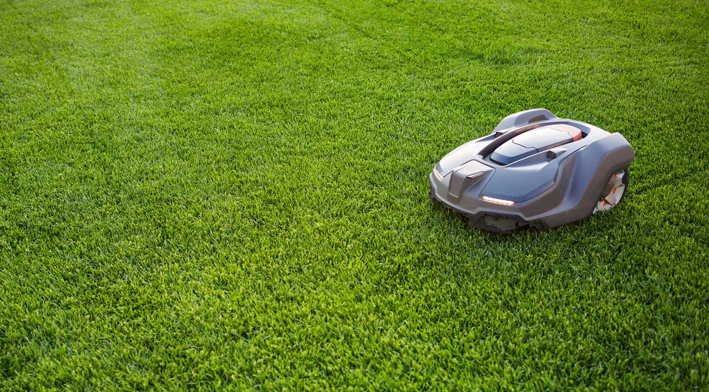 Robotic lawn mower
